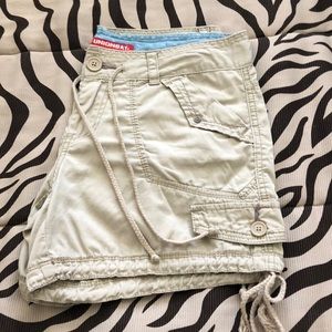 *SOLD* Unionbay drawstring khaki shorts, size 5